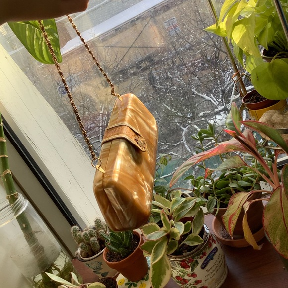 3/20$⭐️plastic golden purse - Picture 10 of 14